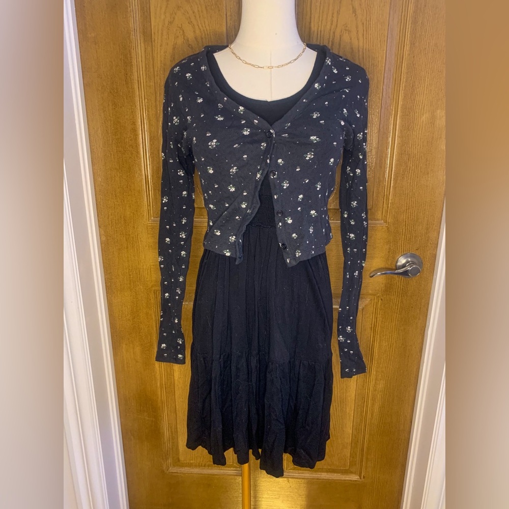 Black Sleeveless Dress & Floral Cardigan Outfit